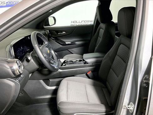 Used 2025 Chevrolet Equinox LT image 20