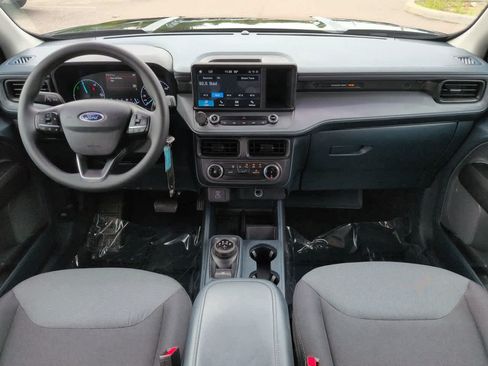 Used 2023 Ford Maverick XL FWD image 14