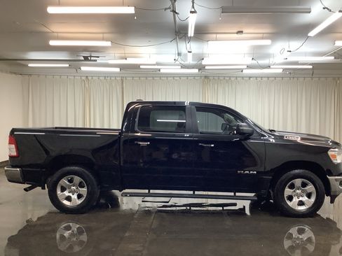 Used 2019 RAM 1500 Big Horn AWD/4WD image 5