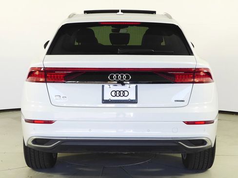 Used 2023 Audi Q8 Premium w/ Convenience Package image 8