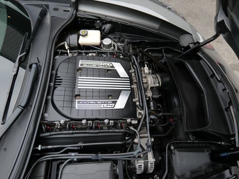 Used 2015 Chevrolet Corvette Z06 w/ 2LZ Preferred Equipment Group image 49