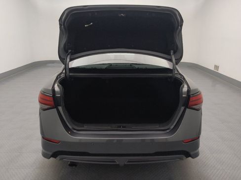 Used 2021 Nissan Sentra SR w/ SR Premium Package FWD image 29