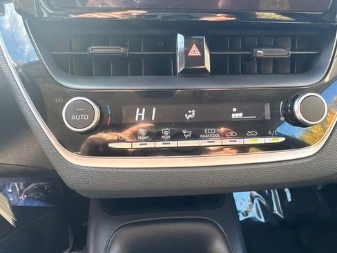 Certified 2024 Toyota Corolla LE image 37