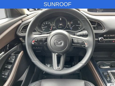 Used 2025 MAZDA CX-30 AWD 2.5 S w/ Premium Package image 11