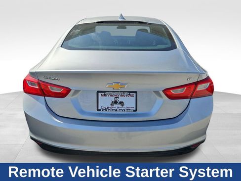 Used 2017 Chevrolet Malibu LT image 4