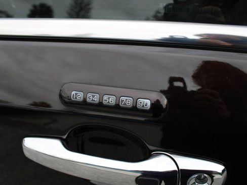 Used 2013 Lincoln MKX AWD image 45