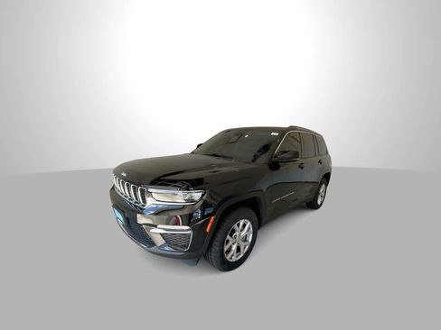 Used 2022 Jeep Grand Cherokee Limited AWD/4WD image 4