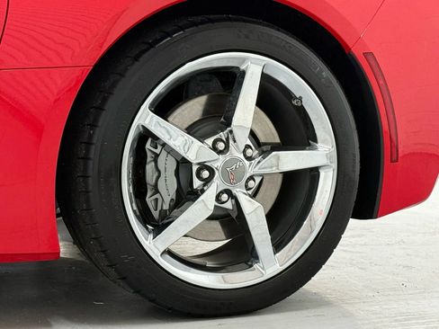 Used 2014 Chevrolet Corvette Stingray Convertible w/ 3LT Preferred Equipment Group image 38