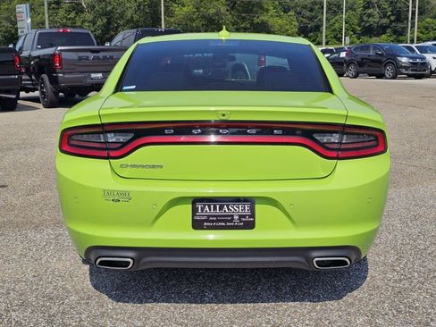 Used 2023 Dodge Charger SXT RWD image 11