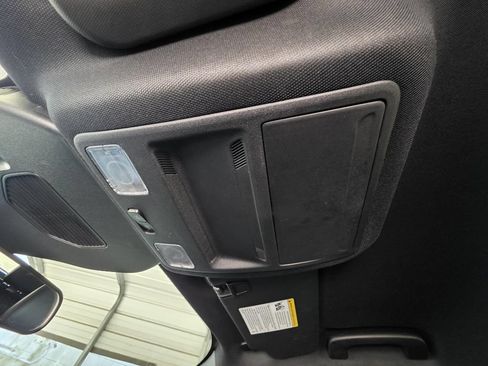 Used 2024 Ford Escape ST-Line Select w/ Tech Pack #1 AWD/4WD image 32