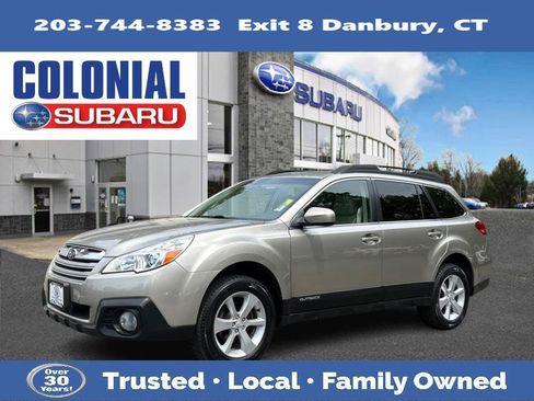 Used 2014 Subaru Outback 2.5i Premium AWD/4WD image 1