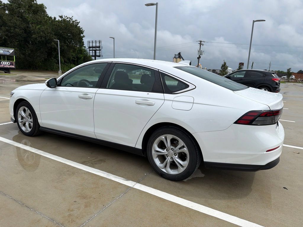 Used 2024 Honda Accord LX image 4