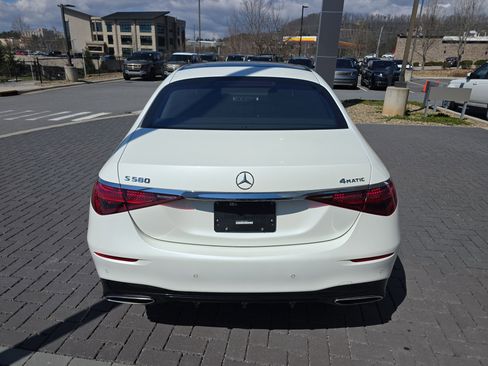 Used 2021 Mercedes-Benz S 580 4MATIC Sedan image 6