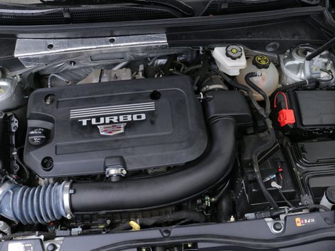 Used 2022 Cadillac XT4 Sport w/ Cold Weather Package image 34