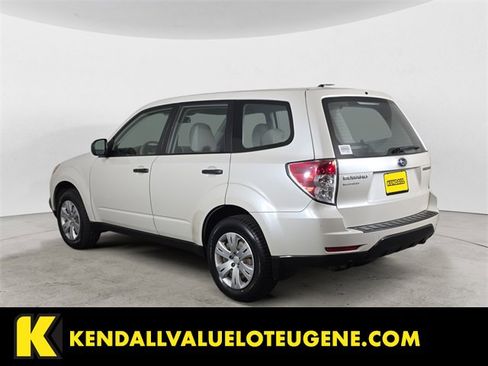 Used 2010 Subaru Forester 2.5X image 3