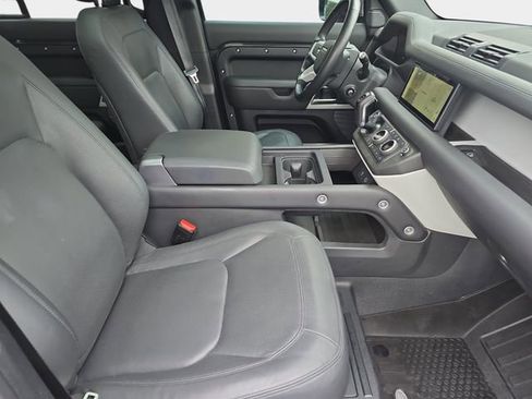 Certified 2024 Land Rover Defender 110 S AWD/4WD image 12