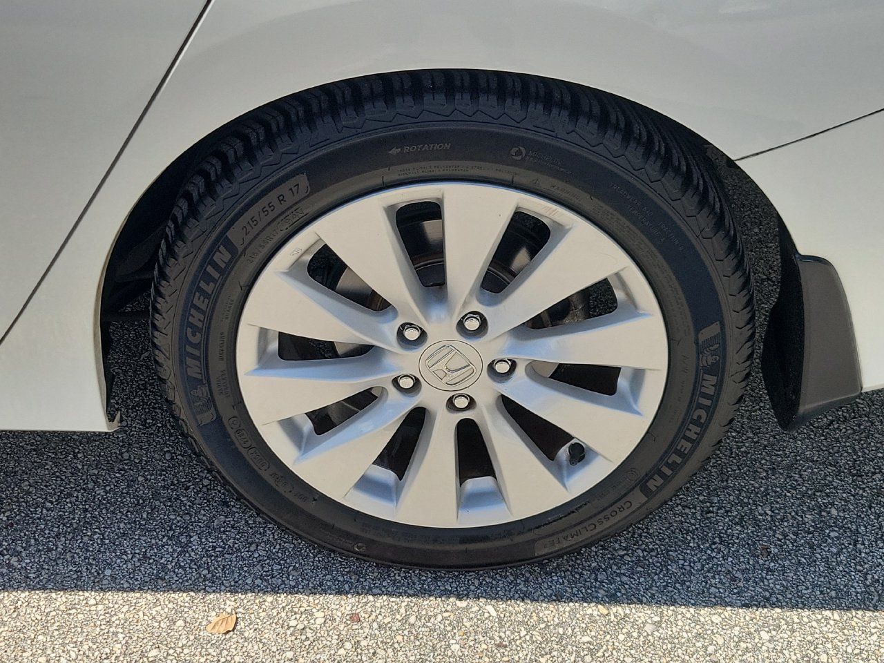 Used 2015 Honda Accord EX-L image 5