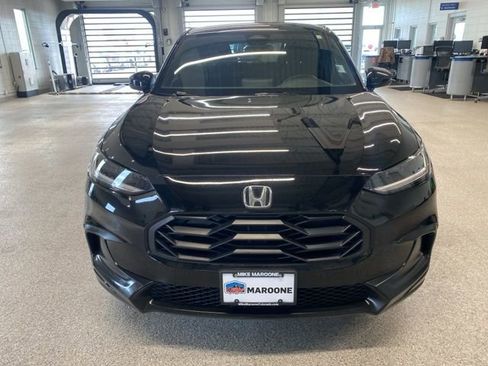 Used 2024 Honda HR-V Sport image 2