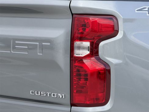 Certified 2023 Chevrolet Silverado 1500 Custom image 7