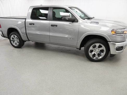 Used 2025 RAM 1500 Big Horn AWD/4WD image 10