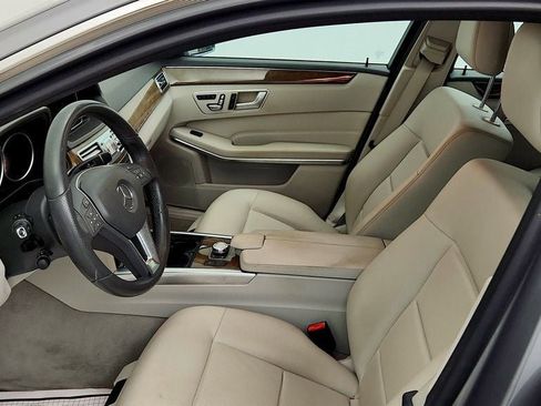 Used 2014 Mercedes-Benz E 350 Sedan w/ Premium 1 Package image 18