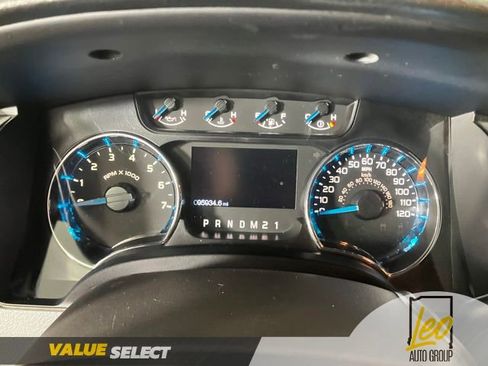 Used 2014 Ford F150 XLT w/ XLT Chrome Package RWD image 12