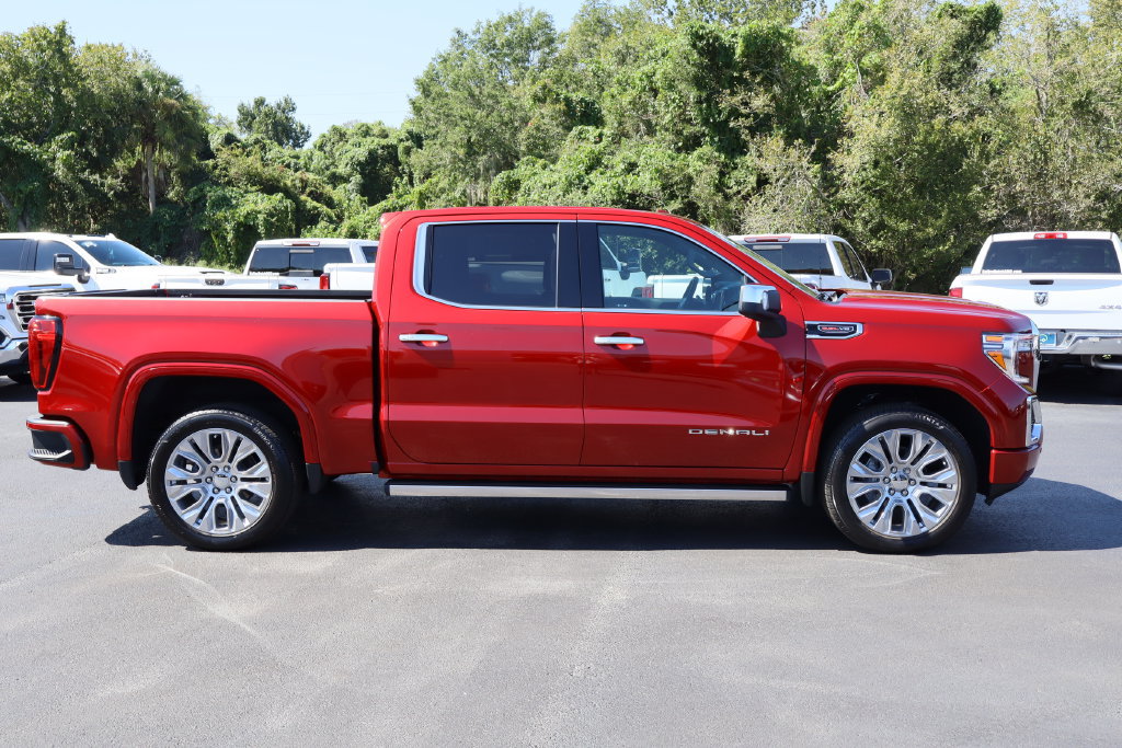 Certified 2022 GMC Sierra 1500 Denali w/ Denali Premium Package AWD/4WD image 10