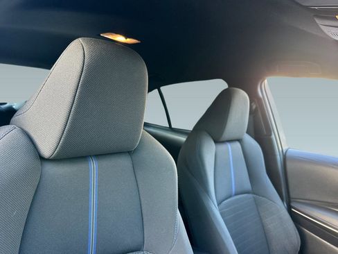 Used 2021 Toyota Corolla SE image 25