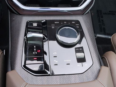 Used 2026 BMW X3 xDrive30 w/ Convenience Package image 25