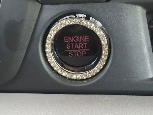 Used 2023 Honda Pilot EX-L image 33