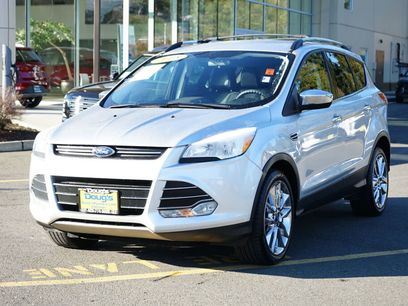 Used 2015 Ford Escape SE w/ SE Chrome Package