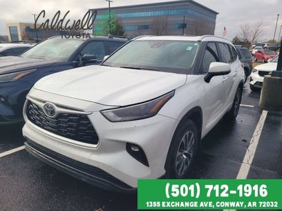 Used 2023 Toyota Highlander XLE