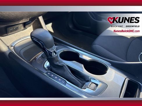 Used 2023 Chevrolet Malibu LT image 25