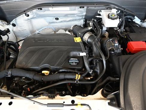 Used 2023 Chevrolet TrailBlazer LT FWD image 30