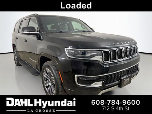 Used 2024 Jeep Wagoneer Series II w/ Flexible Seating Group AWD/4WD image 1