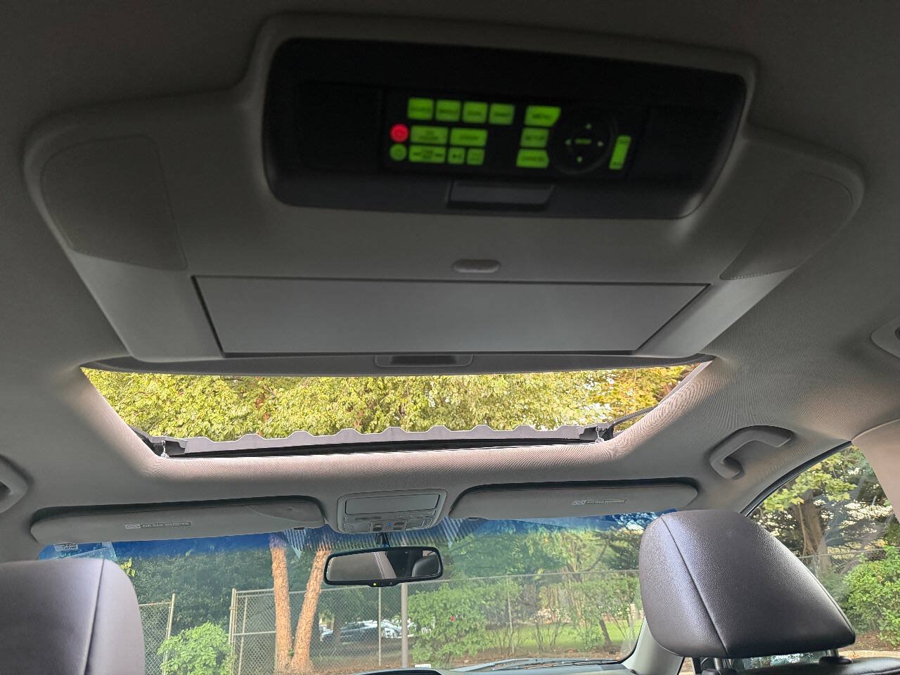 Used 2012 Honda Odyssey Touring image 30