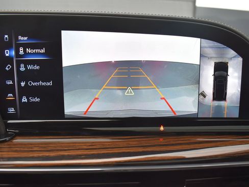 Certified 2024 Cadillac Escalade ESV Premium Luxury w/ Performance Package image 23