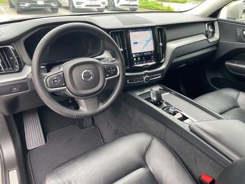 Certified 2023 Volvo XC60 B5 Core w/ Climate Package AWD/4WD image 17