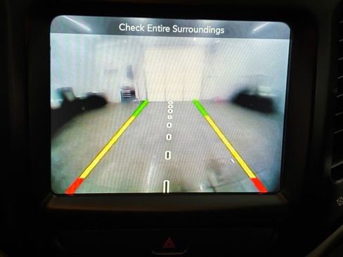 Used 2017 Jeep Cherokee Latitude FWD image 25