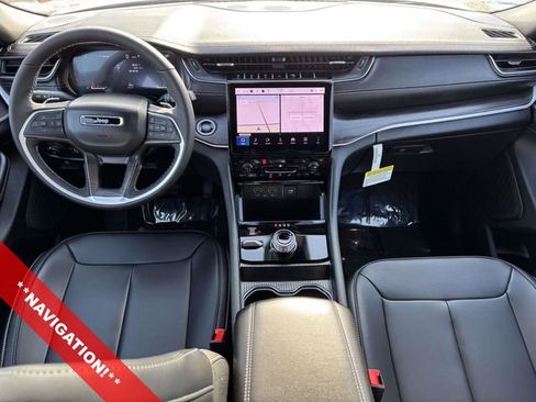 New 2025 Jeep Grand Cherokee L Limited image 2