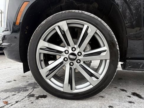 Used 2025 Cadillac Escalade Sport w/ Touring Package image 14