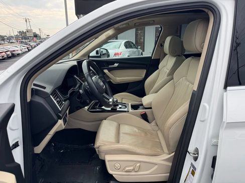 Used 2024 Audi Q5 2.0T Premium Plus AWD/4WD image 10