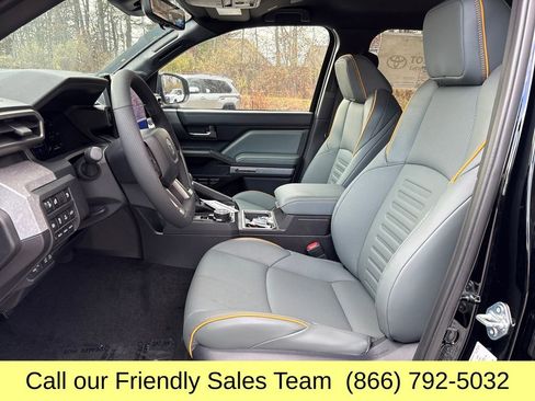 New 2025 Toyota Tacoma Trailhunter image 9