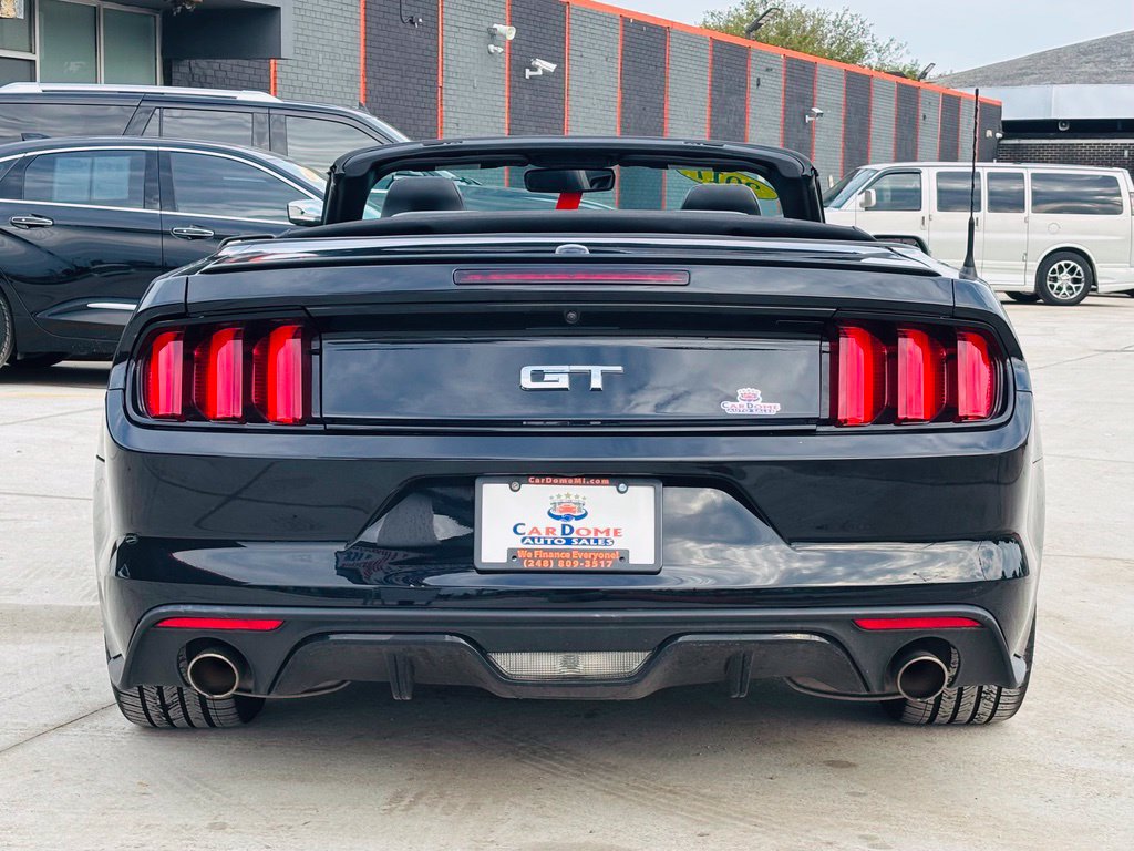 Used 2017 Ford Mustang GT Premium RWD image 11