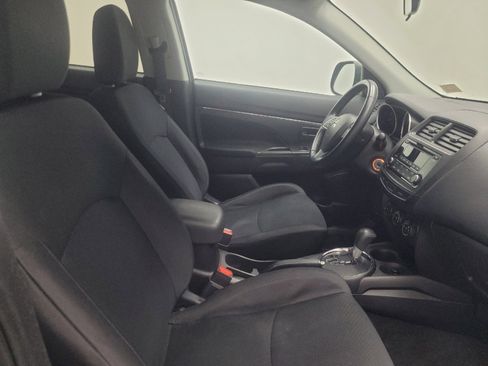 Used 2015 Mitsubishi Outlander Sport ES AWD/4WD image 21