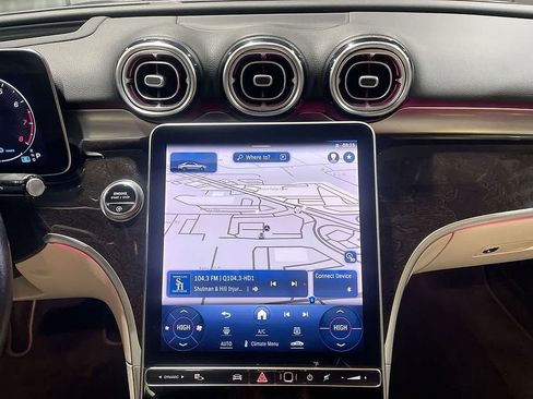 Used 2022 Mercedes-Benz C 300 4MATIC Sedan image 28