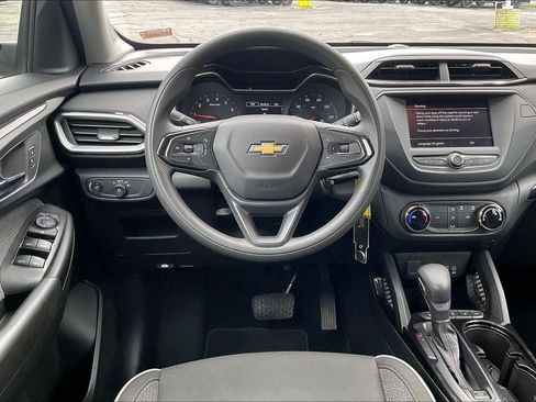 Used 2021 Chevrolet TrailBlazer LS AWD/4WD image 5