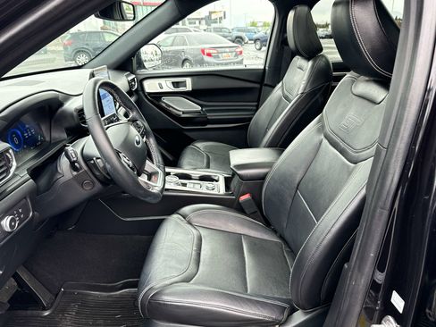 Used 2021 Ford Explorer ST w/ Equipment Group 401A AWD/4WD image 11