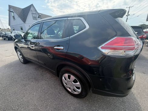 Used 2014 Nissan Rogue S FWD image 3