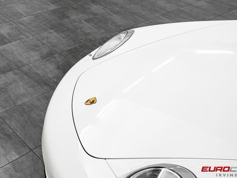 Used 2010 Porsche 911 Turbo AWD/4WD image 11